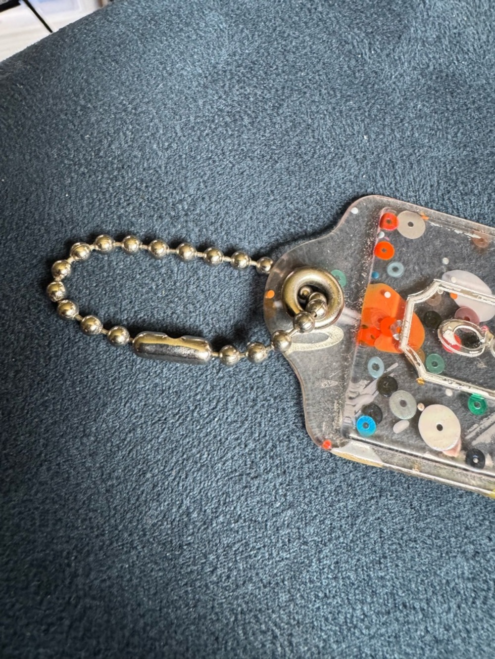 Coach 3” Poppy Clear Confetti Hangtag - Picture 3 of 5